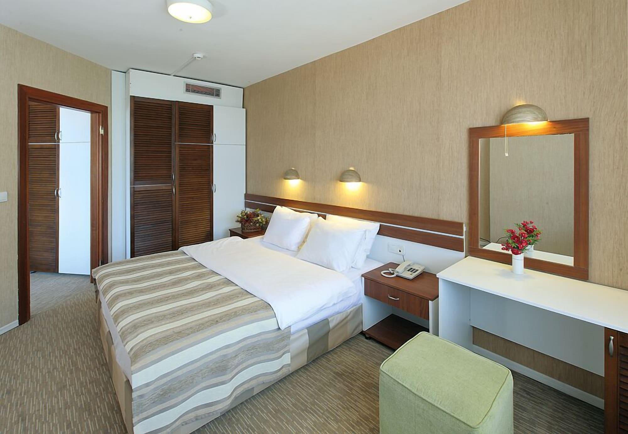 Fortuna Beach Hotel Ічмелер Екстер'єр фото